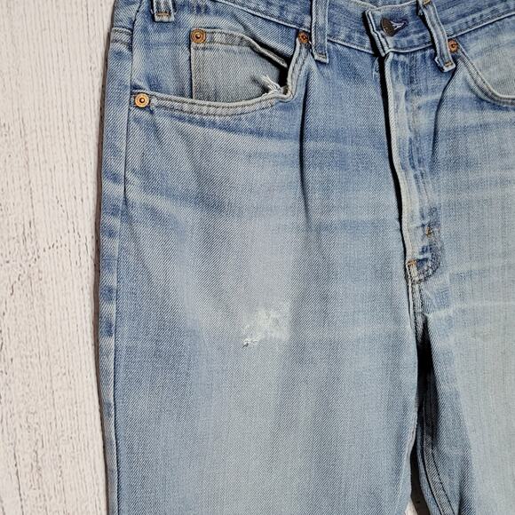 Vintage Levi's 1970s 517 Bootcut Light Wash Jeans, SZ 34x32 - Picture 2 of 11
